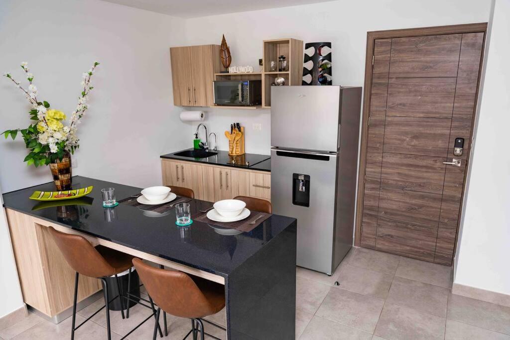 Lovely 1 Bedroom Unit With Free Parking Modra Zone 4 Guatemala Exterior foto