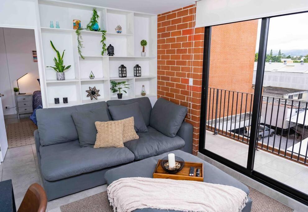 Lovely 1 Bedroom Unit With Free Parking Modra Zone 4 Guatemala Exterior foto